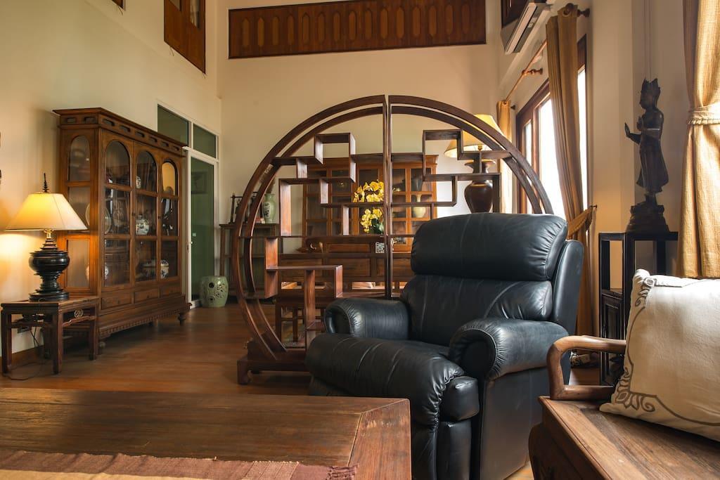 Artisan'S Antique House - Silom Villa Bangkok Exterior photo